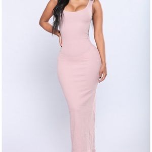 Mulberry Street Maxi Dress - Mauve